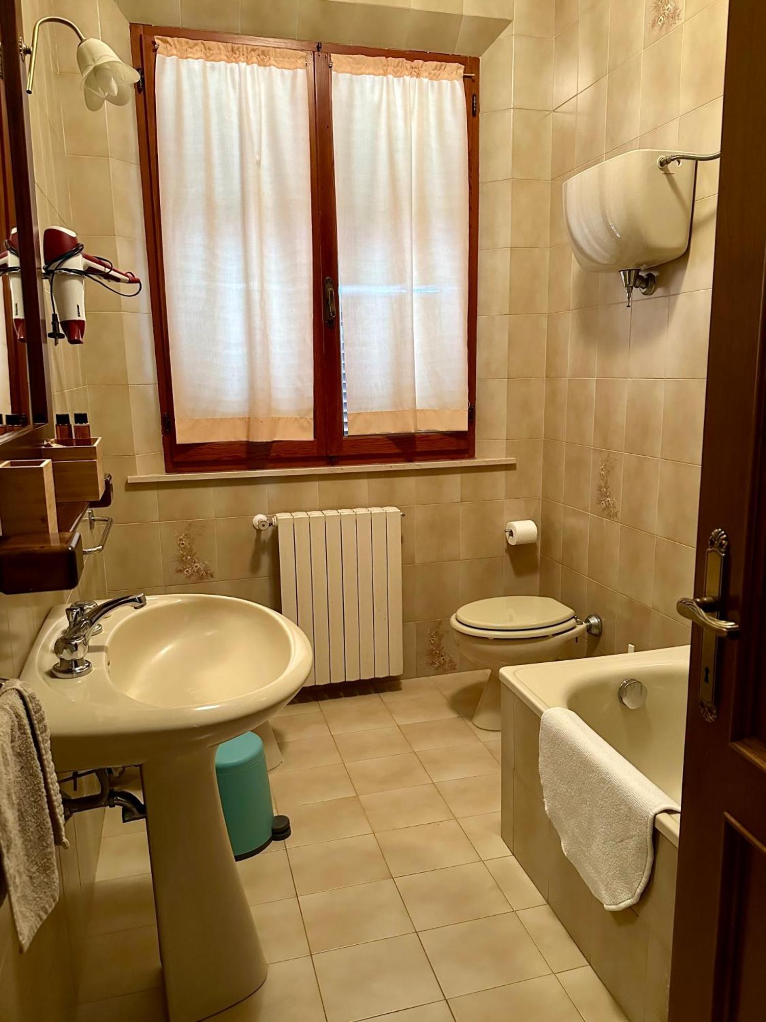 The Grapevine By Manvi Bed & Breakfast Montepulciano Exterior photo