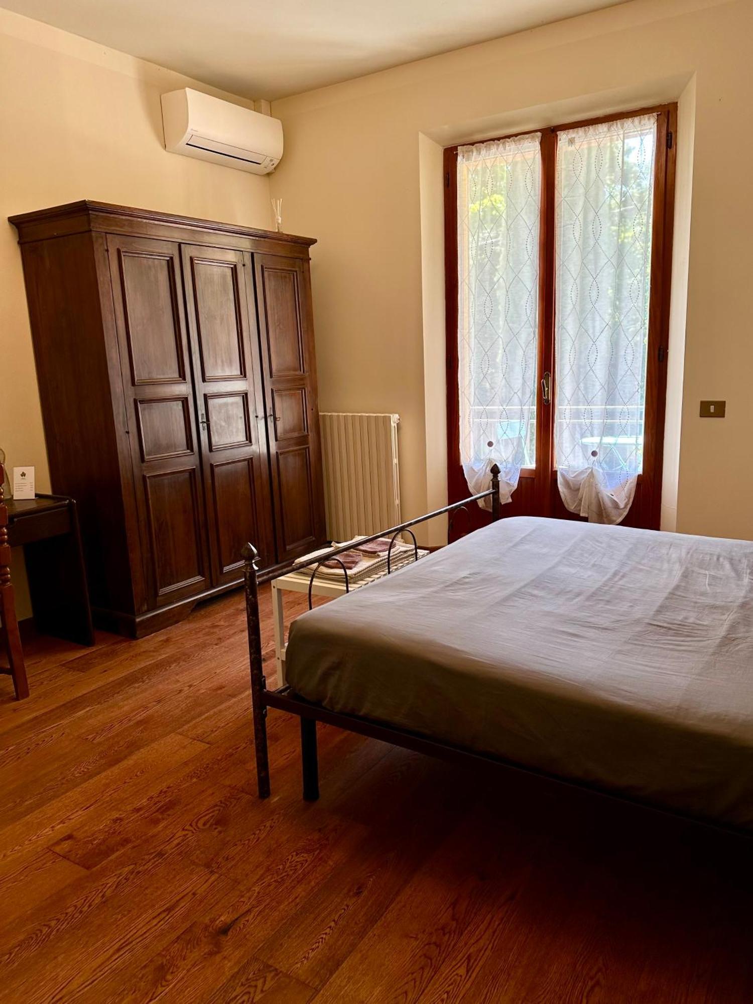 The Grapevine By Manvi Bed & Breakfast Montepulciano Exterior photo
