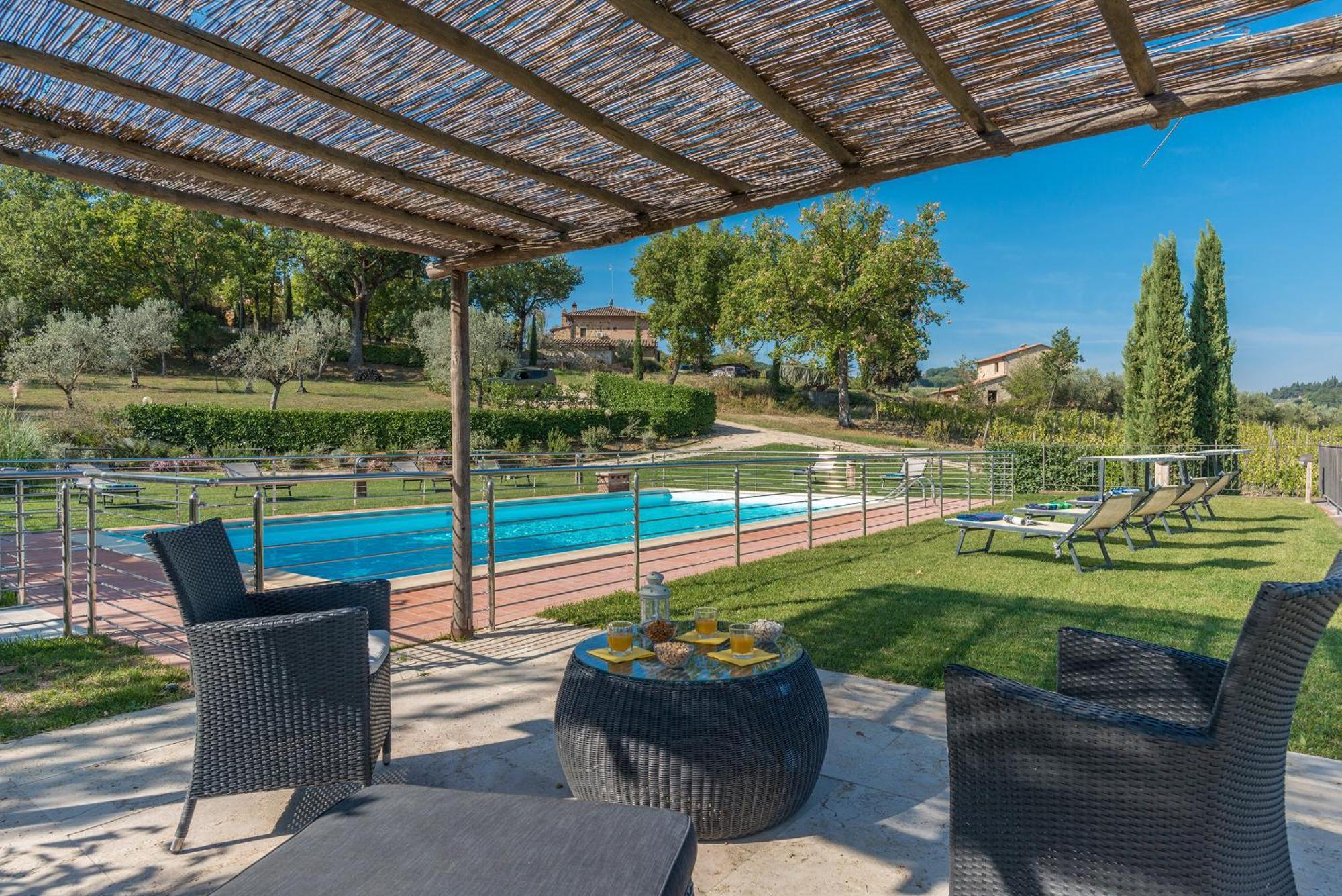 The Grapevine By Manvi Bed & Breakfast Montepulciano Exterior photo