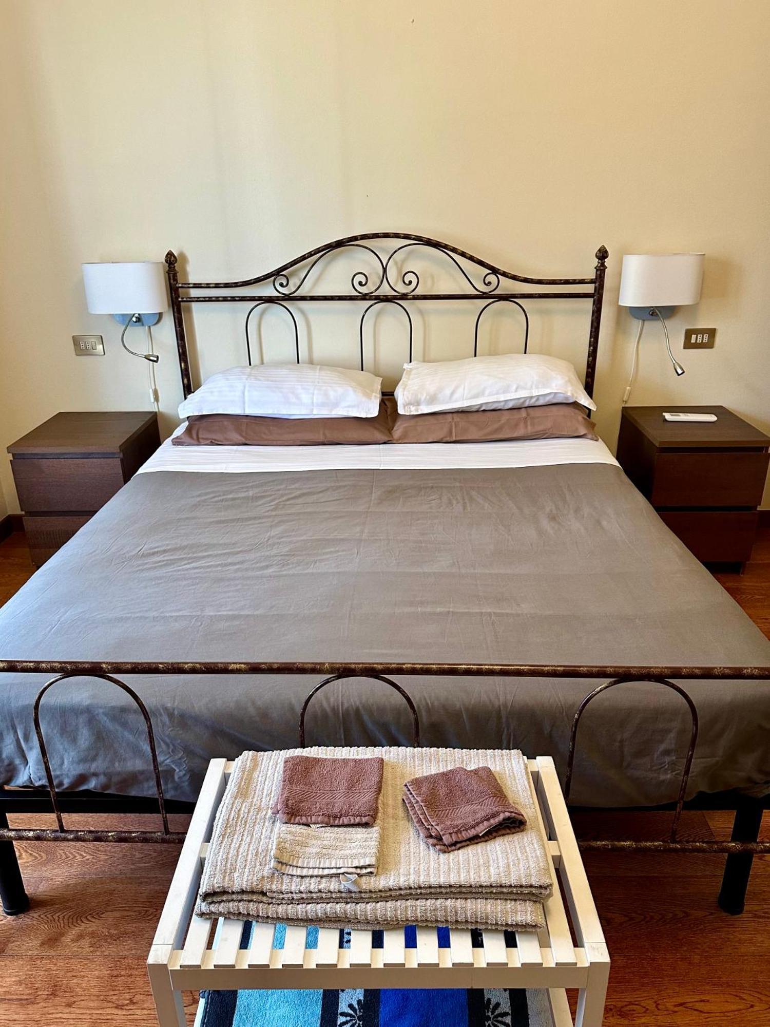 The Grapevine By Manvi Bed & Breakfast Montepulciano Exterior photo