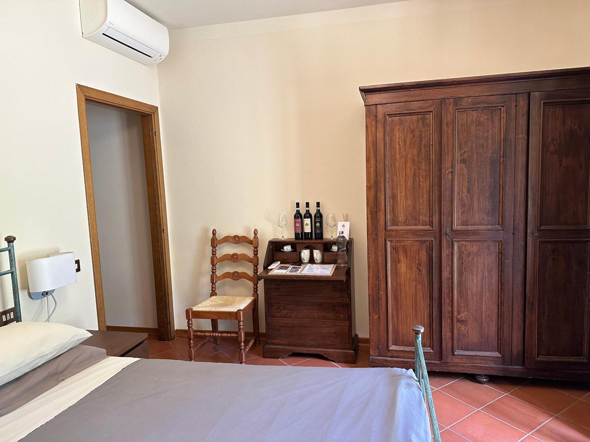 The Grapevine By Manvi Bed & Breakfast Montepulciano Exterior photo